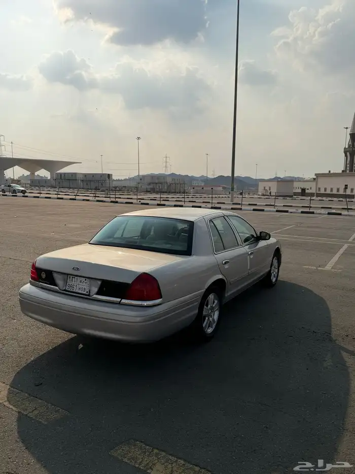 كروان فكتوريا 2011 سعودي نظيف 12