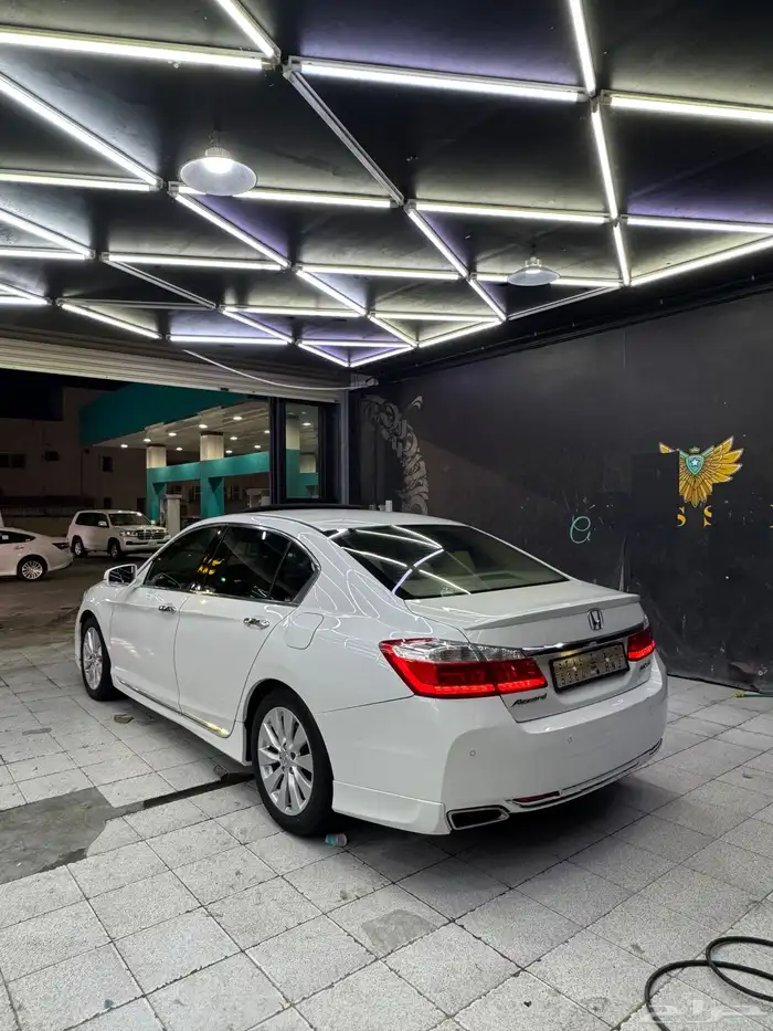 هوندا اكورد 5