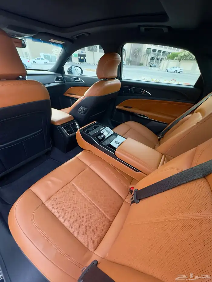 فورد تورس تيتانيوم 2021 - فل كامل - 9