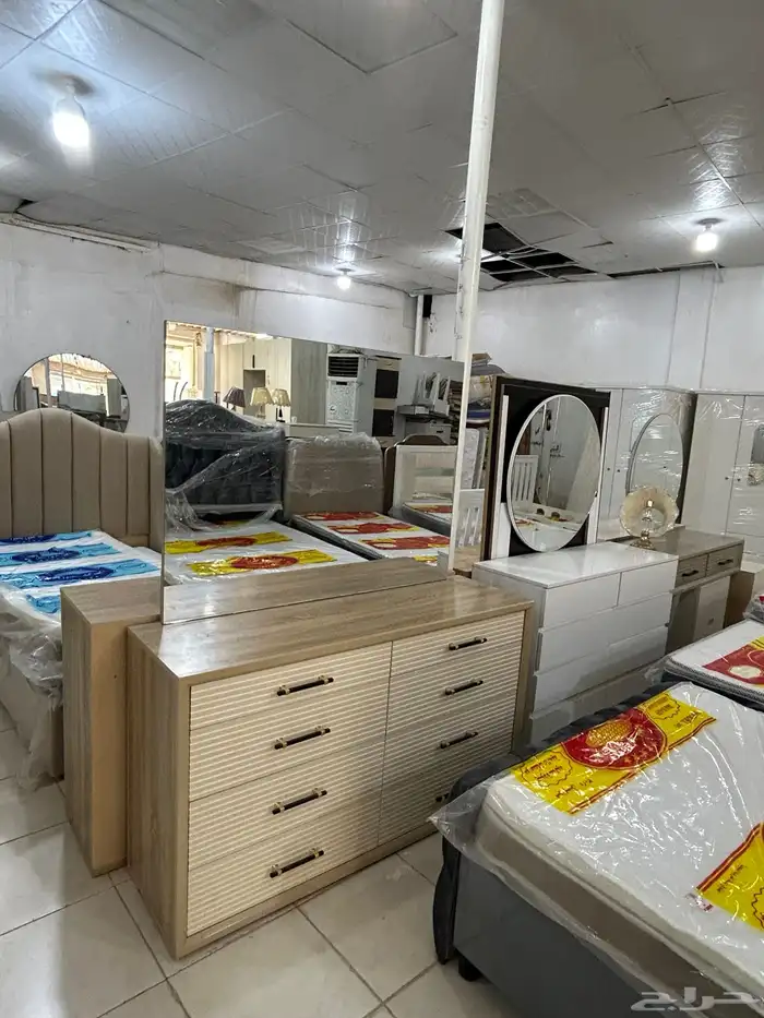 موجد عندنا تسريحات جاهز وتفاصيل على حسب طلب 1