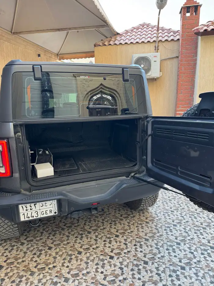 فورد برونكو وايلد تراك 7