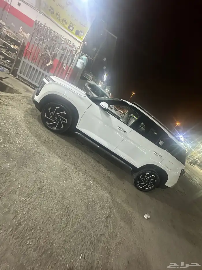 كريتا جراند 2025 بقراطيس الوكالة ممشى ألف كيلو فقط 32