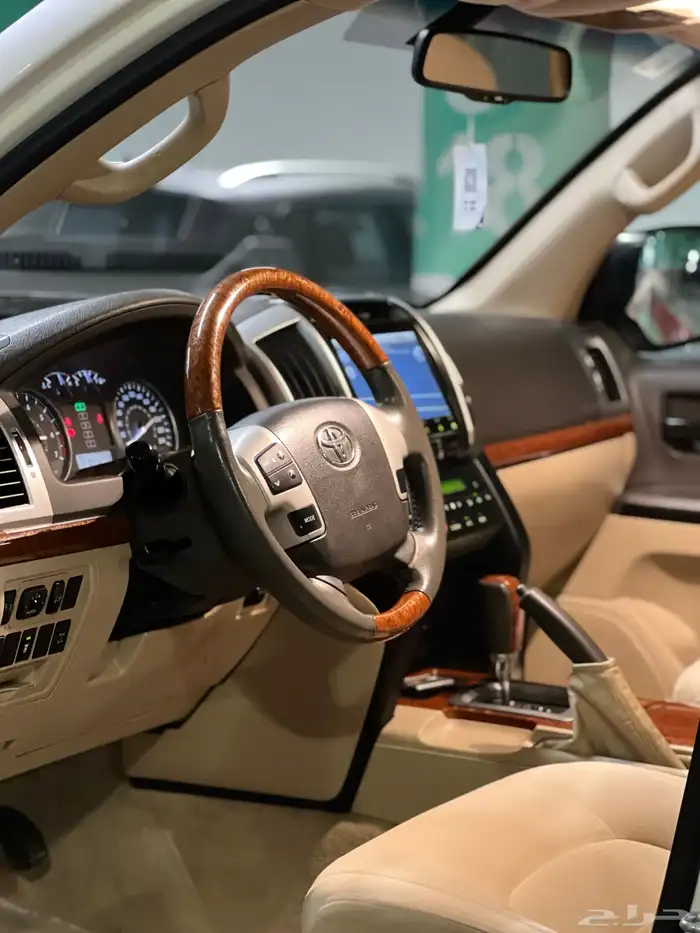 جي اكس ار v8 2015 8