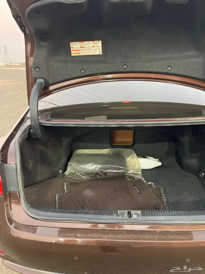 لكزس اي اس 350 فل كامل وارد عبداللطيف جميل 15