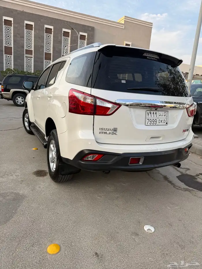ايسوزو MUX 2020 ستاندر ديزل 3