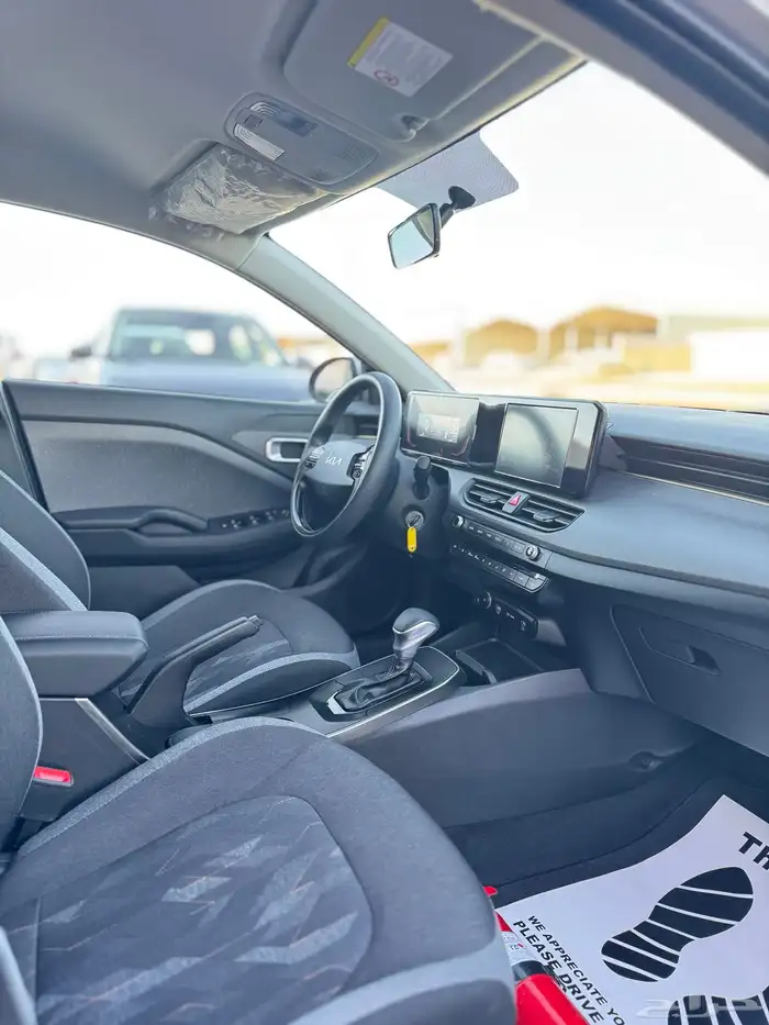 للبيع كيا K3 2024 - ستاندر مطور - بحالة الوكاله 15