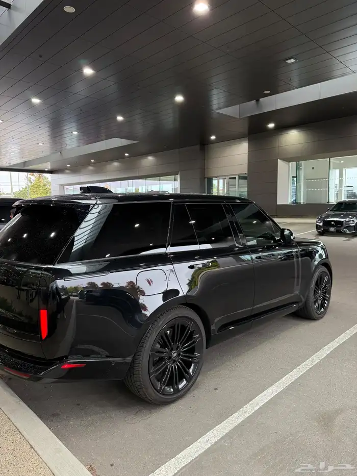 للبيع رانج روفر فوج 2024 - V8 فل كامل وارد كندا 3