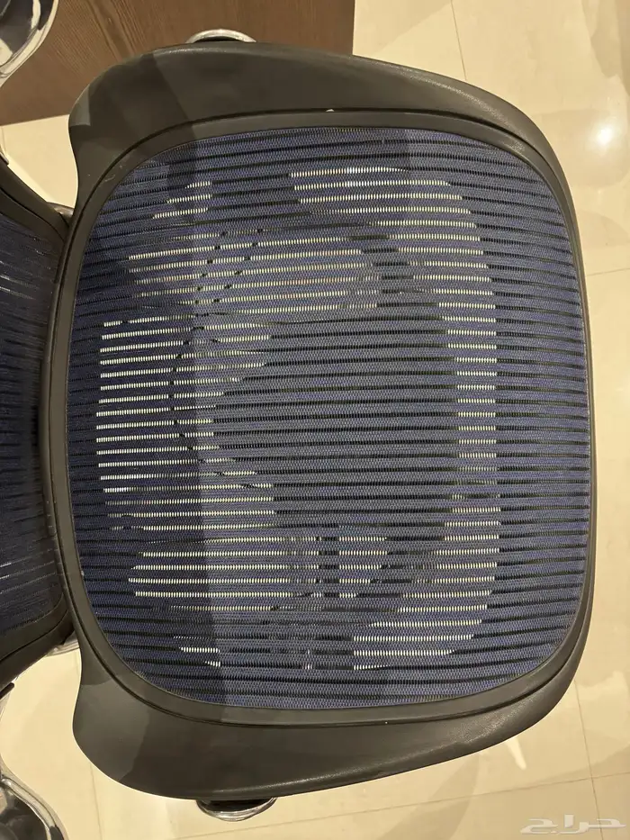 كرسي هيرمان ميلر Herman miller مقاس B بحالة ممتازة 2