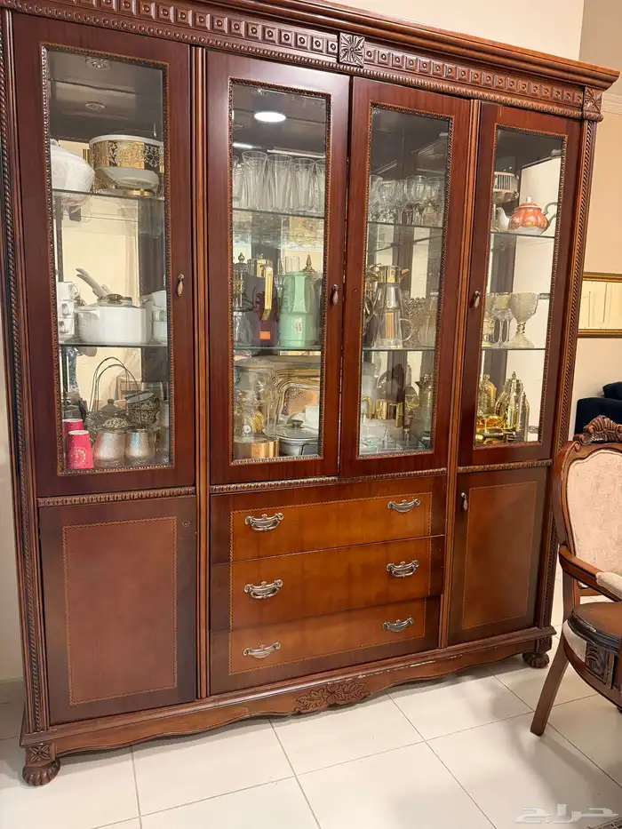 طاولة طعام 6