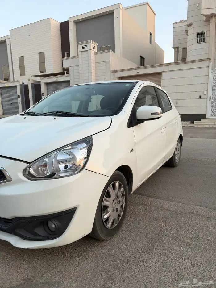 مستوبيشي سبيس ستار نظيفة 2018 3