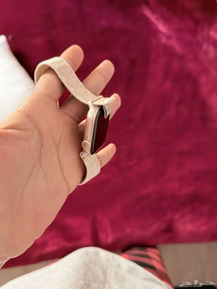 ساعة ابل 11 Apple Watch 11 2