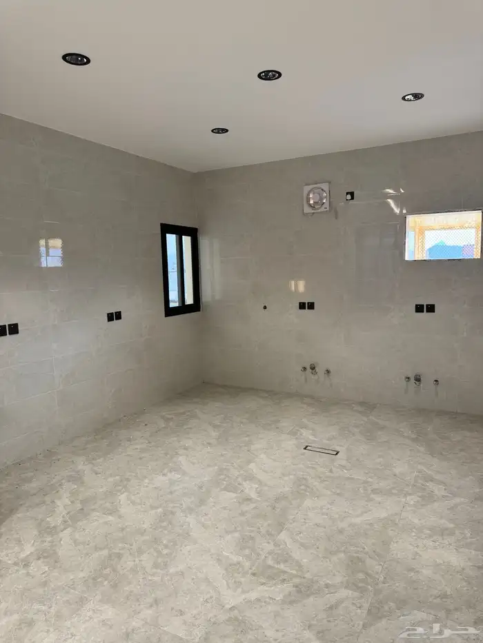 شقة روف للبيع 10