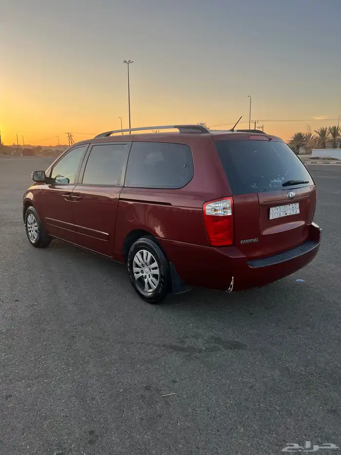 كيا كرنفال 2014 5