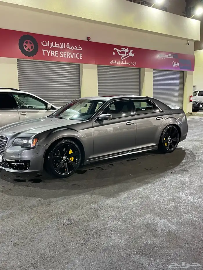 كرايسلر SRT 2012 6.4 1