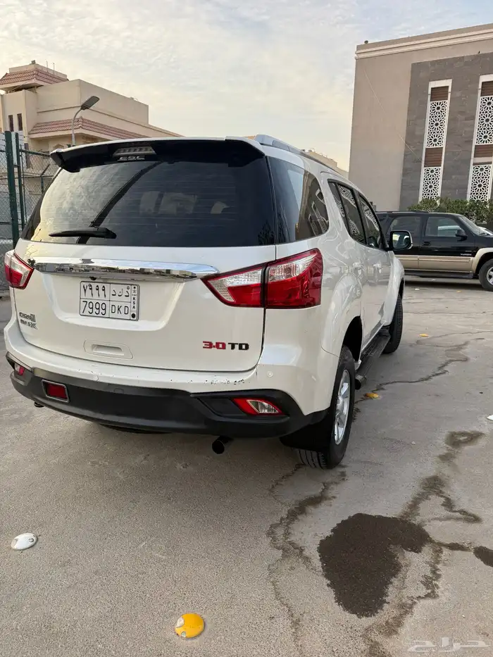 ايسوزو MUX 2020 ستاندر ديزل 4