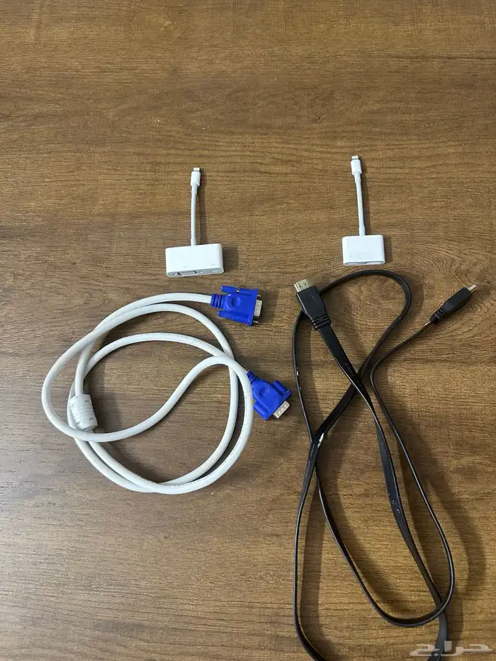 برجكتر عرض ال جي شبه جديد 1