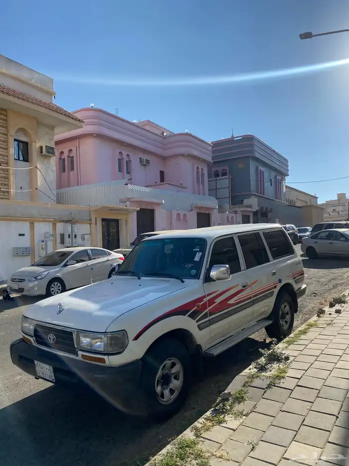 لاند كروزر صالون 97 GX البودي بلد المحركات طيبة ماشي 284 00 2