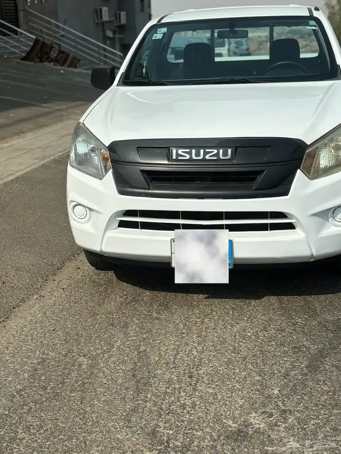 ايسوزا غمارة جوانب ديزل 2021 4