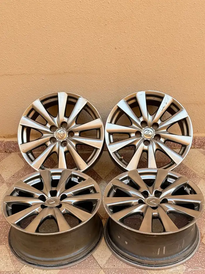 جنوط لكزس Gs 2014 1