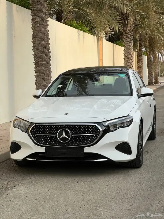 مرسيدس E200 2025 عداد 7 الاف كيلو ضمان الجفالي سنتين 0