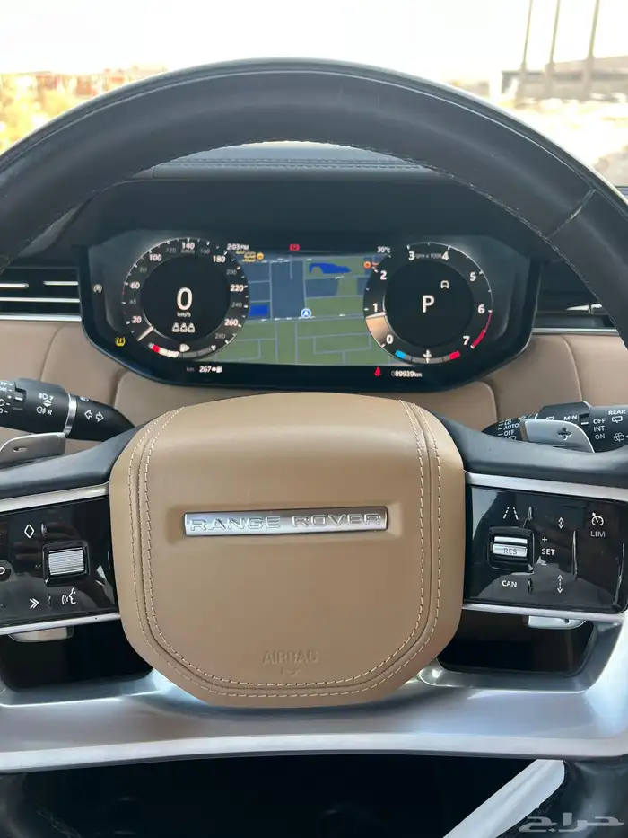 رنج روفر فئة SE 2023 5