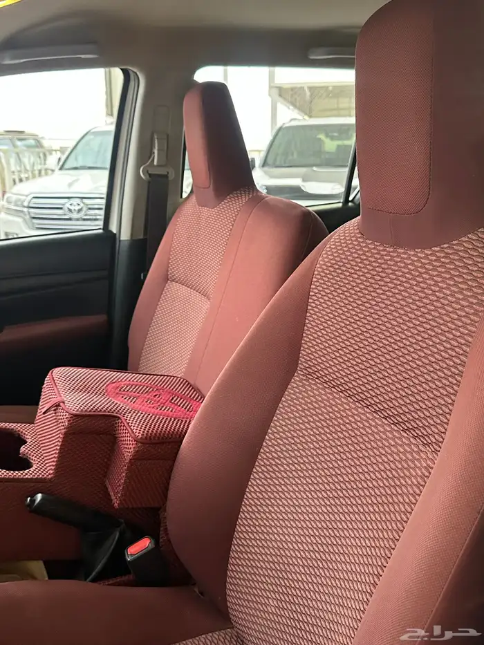 تويوتا هايلوكس 2022 ديزل دبل 7