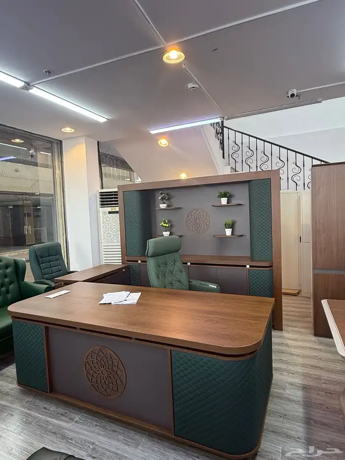 طاولات مكتبية فاخرة جديدة تمام ا للرئيس موجود 14