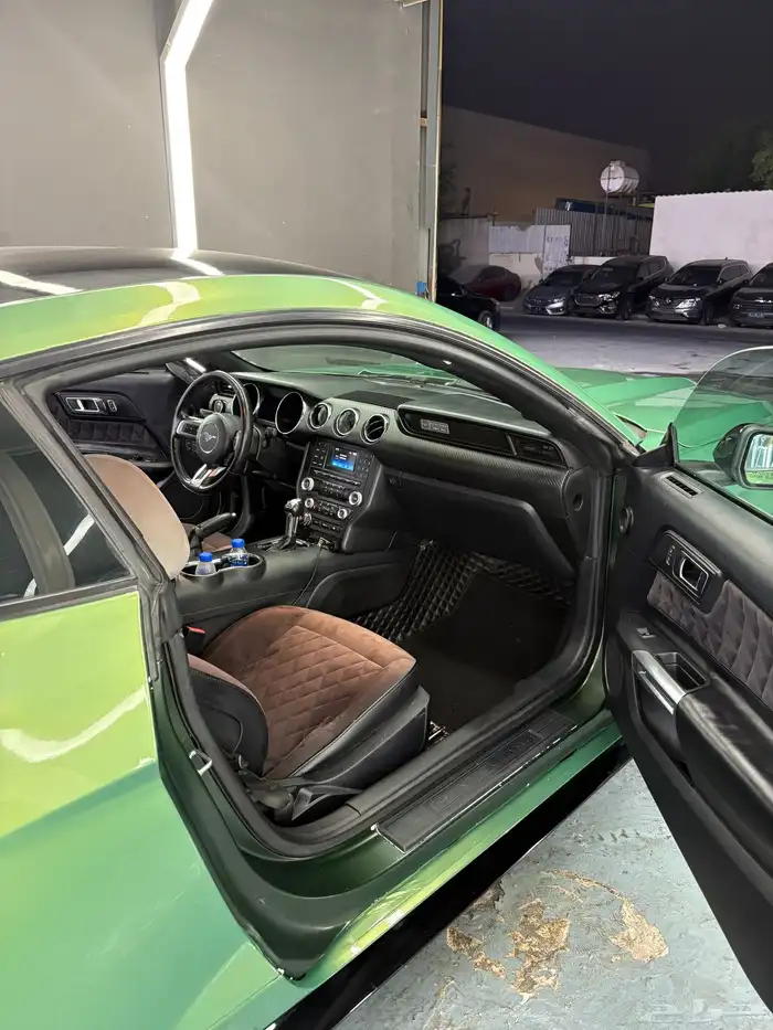 موستنق 2015 V6 7