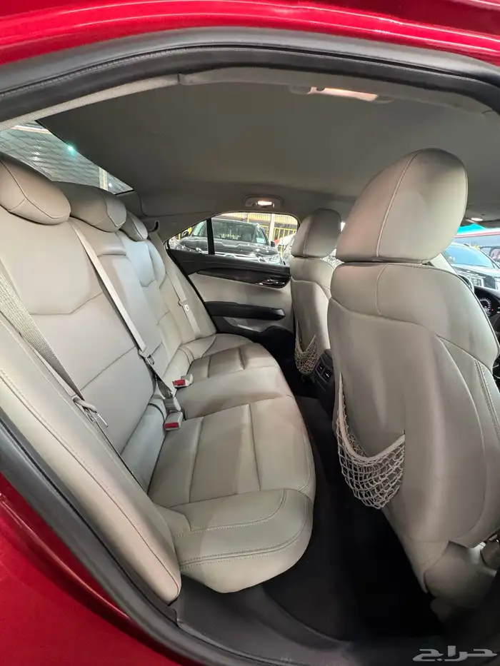 كاديلاك ATS 8