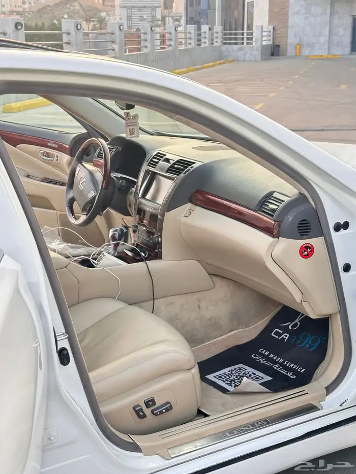 لكزس LS 460L وارد عبد اللطيف جميل فل كامل بلوحة مميزة 19