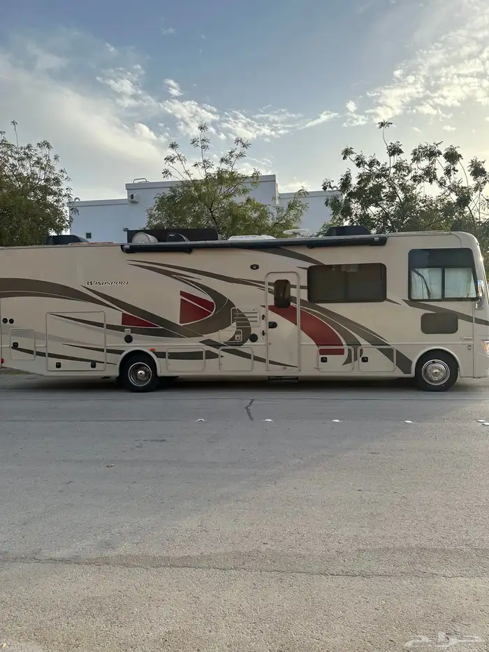 كرفان فورد 2017 0