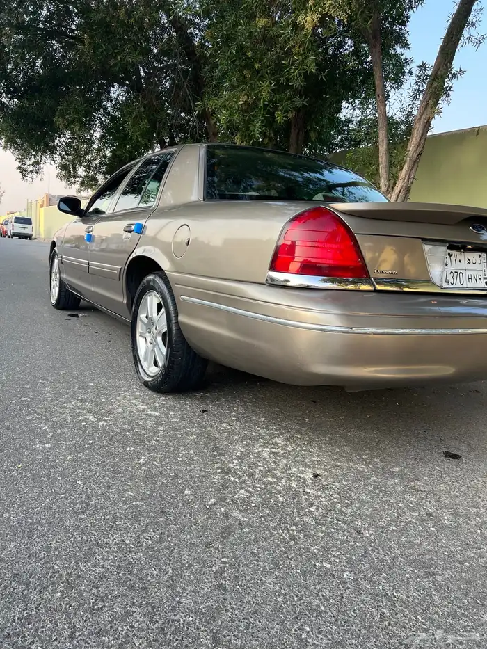 فورد فكتوريا سعودي 7