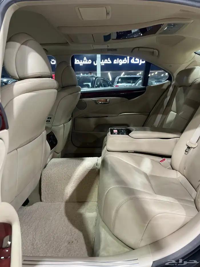 لكزس LS 460 L 2010 8