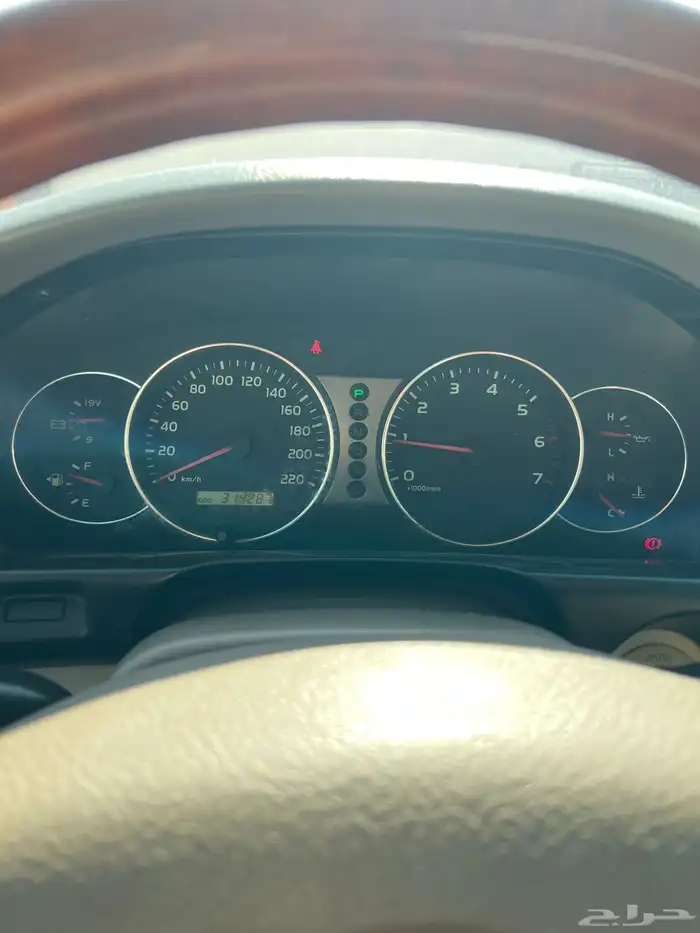 لاندكروزر 2005 10