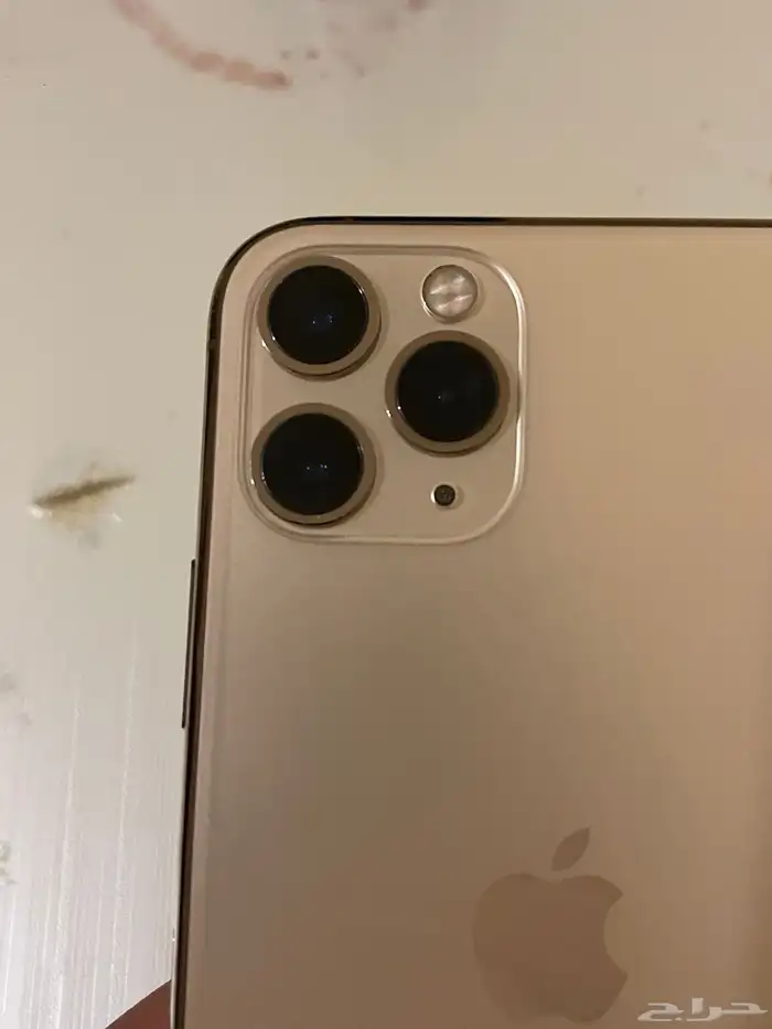 البيع ايفون 11 برو مقفل اي كلاود 5
