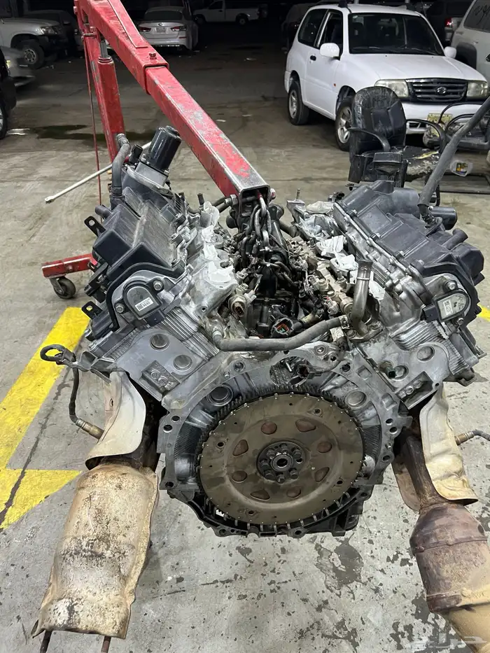 مكاين نيسان بلاتينيوم 400 و300 4