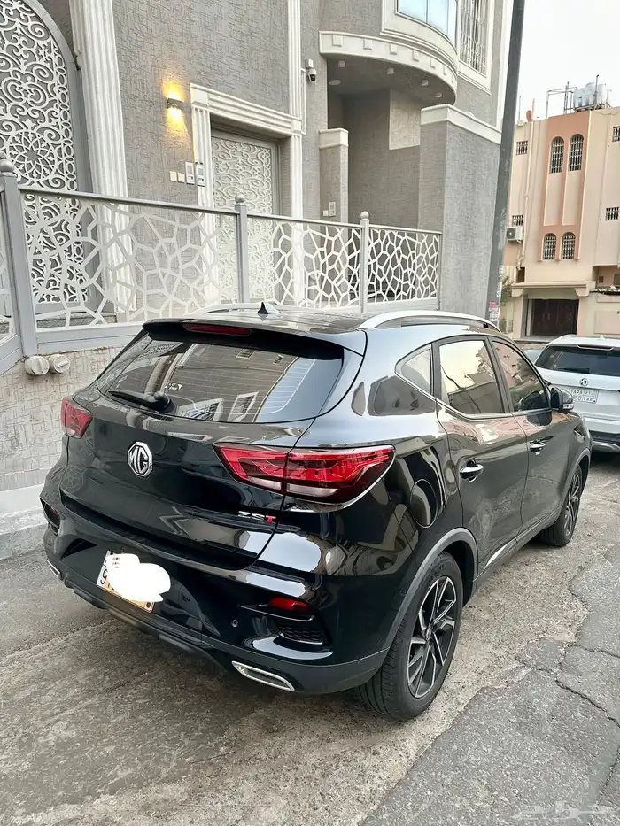 mg zs 2022 للبيع ام جي زد إس لون اسود نظيف 4