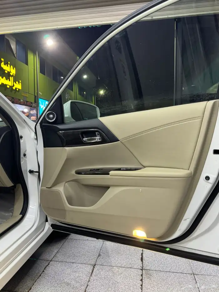 هوندا اكورد 19