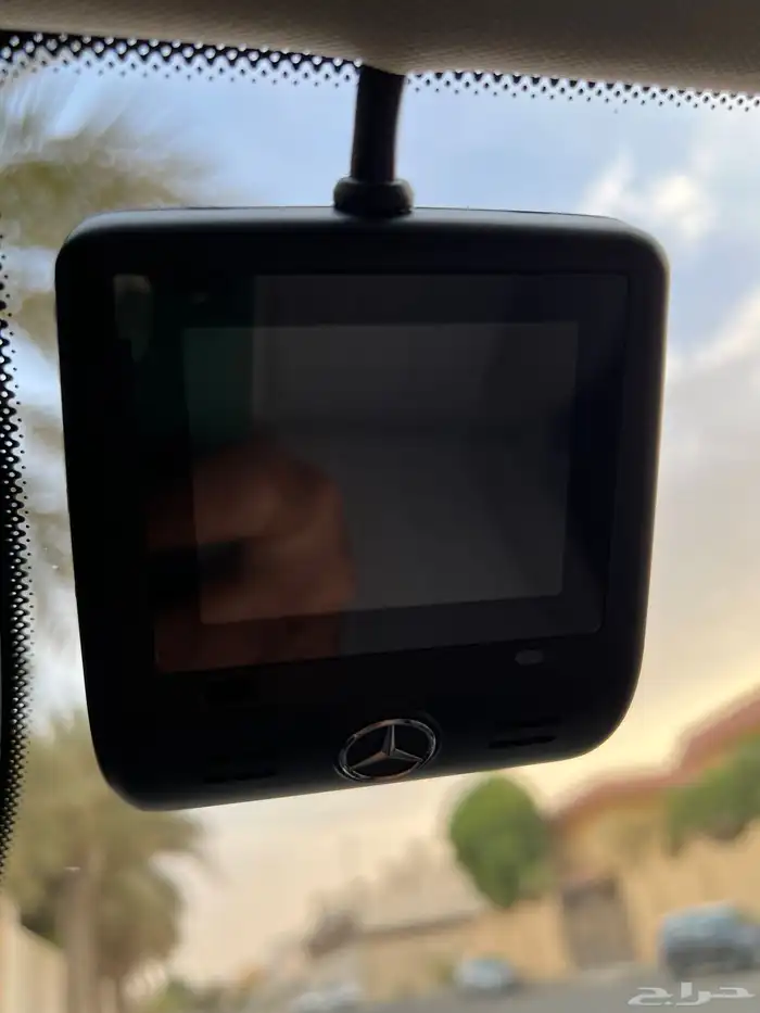 مرسيدس E200 2025 عداد 7 الاف كيلو ضمان الجفالي سنتين 24