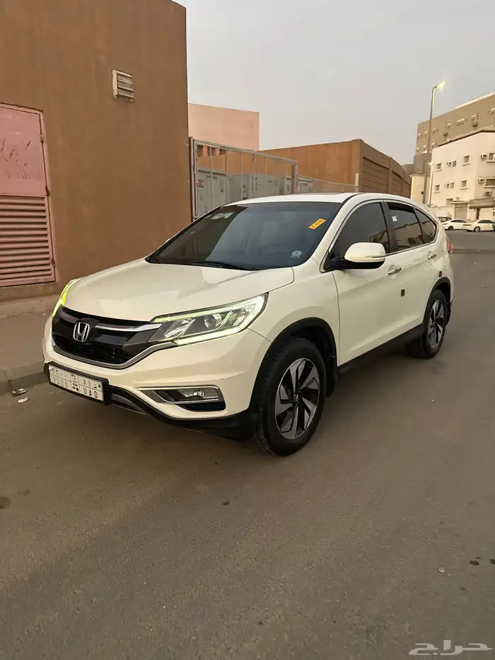 هوندا CR-V مديل 2016م 1