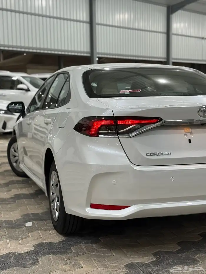 تويوتا كورولا 2025 XLi2.0 اقل سعر 78200(متوفر جميع الالوان) 4