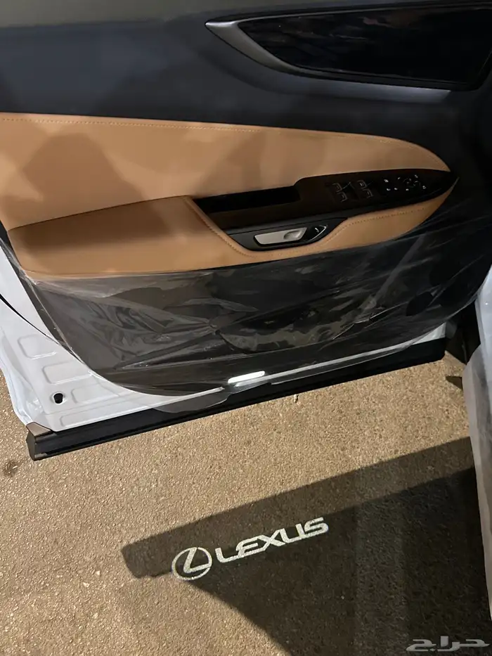 لكزس NX350 موديل 2025 فئه AA 9