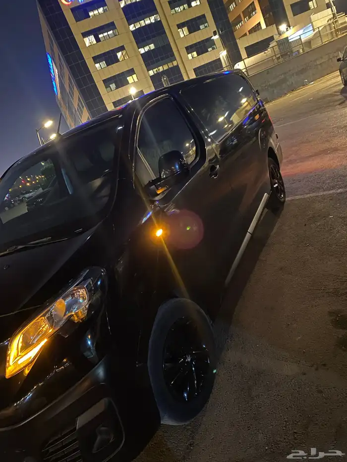 باص بيجو اكسبيرت بضاعه فل كامل 1