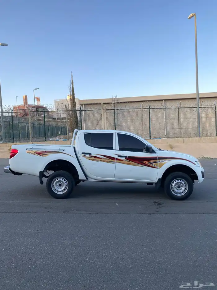 متسوبيشي 2012 دبل 1