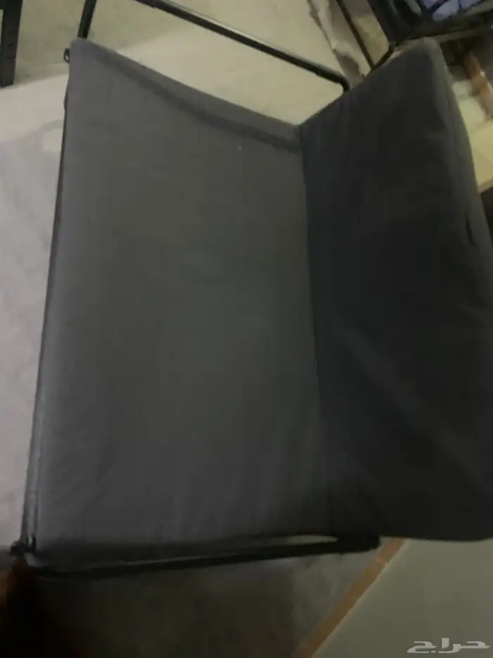 سرير من ايكيا 1