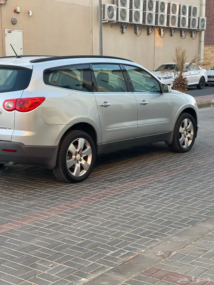 شيفورلية تارليفرس 2012 5