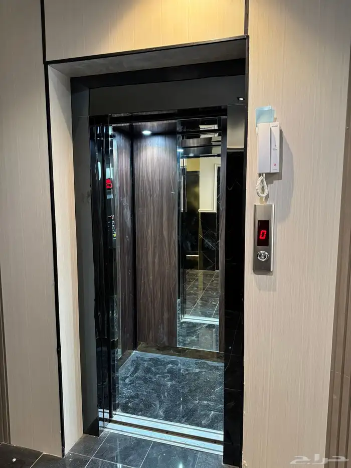 شقة روف للبيع 2