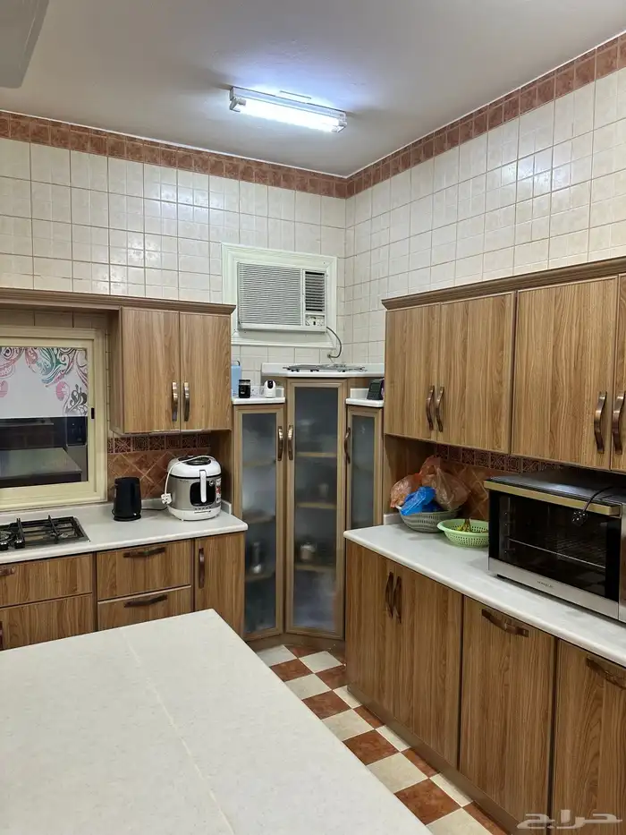 دولاب مطبخ الومنيوم 17 متر تقريبا  رخام صناعي 5