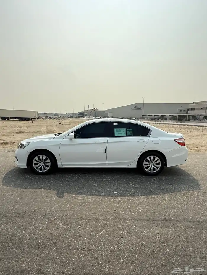 للبيع هوندا اكورد موديل 2017 8