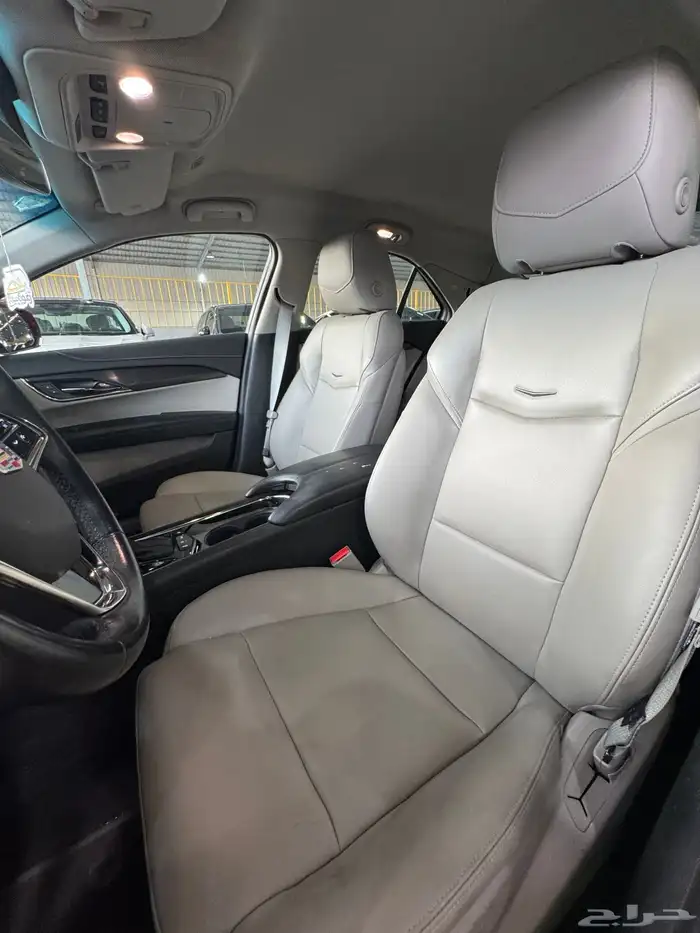 كاديلاك ATS 19